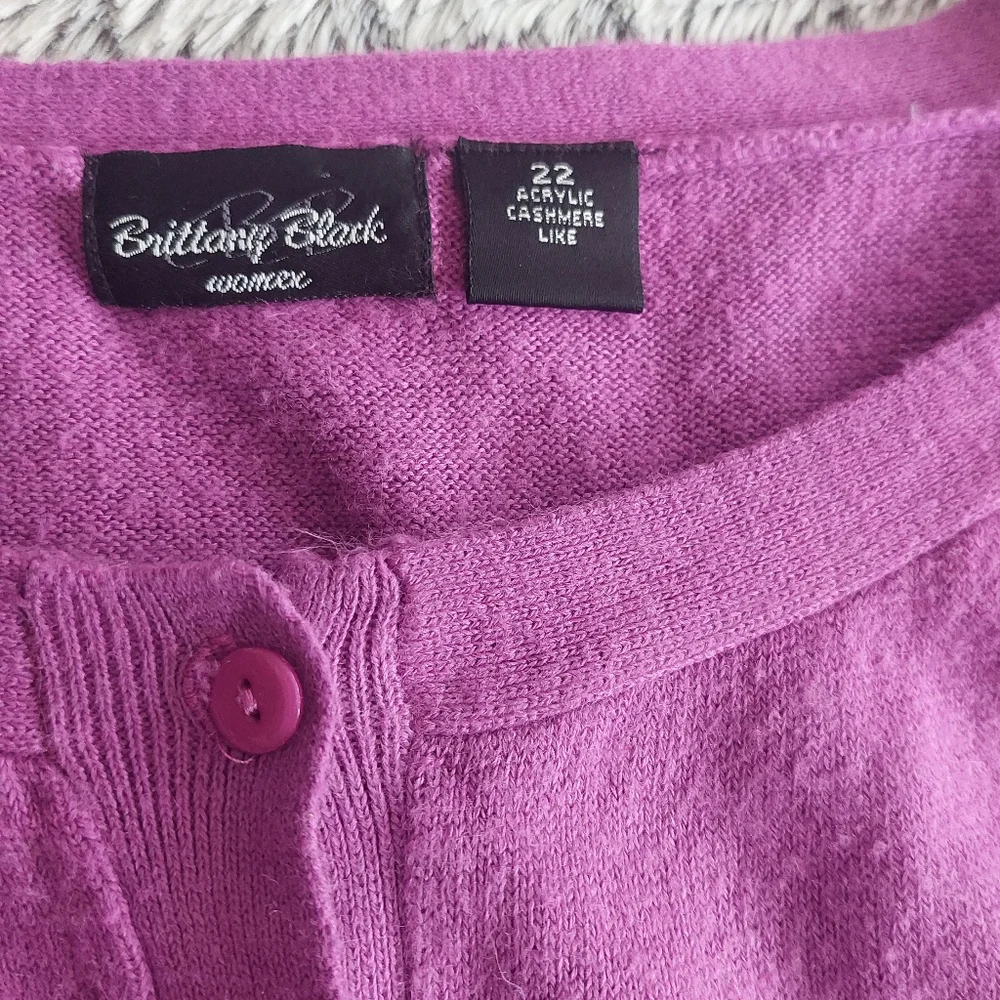 Brittany Black short-sleeved‎ cardigan size 22